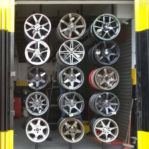E & L AUTO SERVICE (BANDAR PUTERI) SDN. BHD. logo