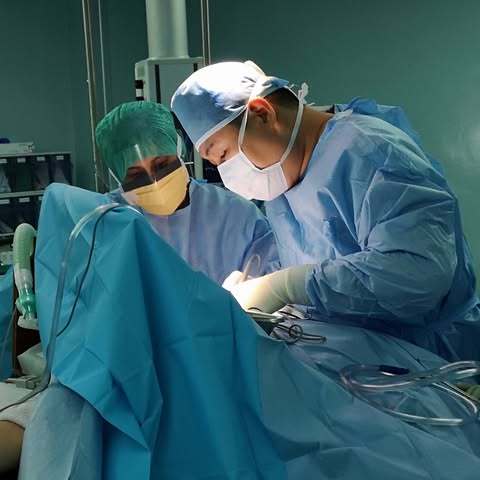 H Y WONG ORTHOPAEDIC SURGERY SDN. BHD. logo