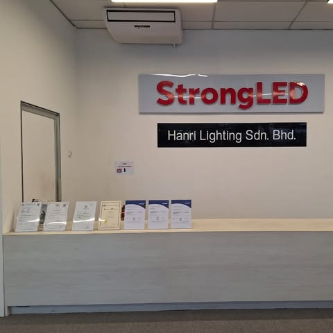 HANRI LIGHTING SDN. BHD. Logo