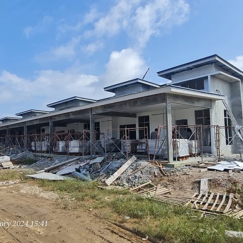 I SMART CONSTRUCTION SDN. BHD. logo
