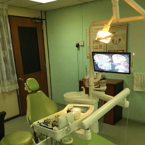 ISLAND DENTAL SURGERY SDN. BHD. logo
