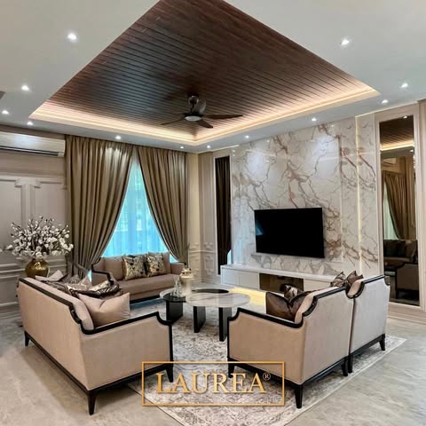 LAUREA CONSTRUCTION SDN. BHD. Logo